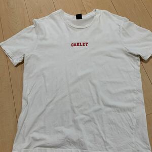 オークリー OAKLEY Tシャツ