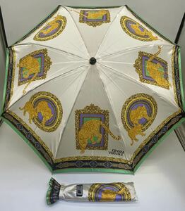 【い-5-32-60】美品 GIANNI VERSACE ジャンニ・ヴェルサーチ 折り畳み 傘 雨具 長傘 雨傘 アンブレラ レオパード 豹 ヒョウ柄 