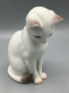 ビングオーグレンダール B&G 猫 フィギュリン デンマーク製 検索用: ロイヤルコペンハーゲン ネコ