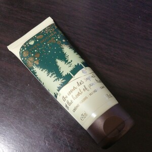 化粧品 コスメ 1本　75ml まとめ売り　50ml YVES ROCHER イヴ・ロシェ フランス　ハンドクリーム