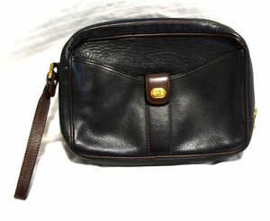 ★ダンヒル★持ち手付き鞄 収納力ある使い勝手の良いセカンドバッグ　 黒の高級感ある鞄　