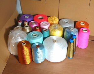 【大阪/岸和田発】工業用糸 刺繍糸 ししゅう糸 ミシン糸 混率不明 約15㎏ バラエティーセット（5）