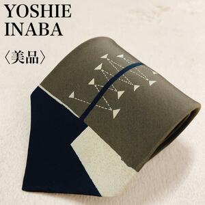 【美品】YOSHIE INABA ヨシエイナバ ネクタイ シルク100％ メンズ オフィス ビジネス 高級感 ゴージャス ブランド ワンポイントロゴ M46