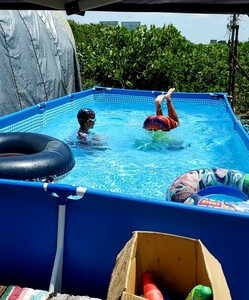 INTEX 子供 超大型 プール ビニールプール 夏 水遊び ファミリー 家族 中古 used 4m×2.1m×80cm 7t水が入るらしい…