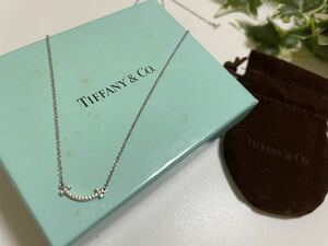 ティファニー　Tスマイル　ミニ　ダイヤモンドネックレス　ティースマイル　ホワイトゴールド　Tiffany &Co. WG シルバー　ペンダント　