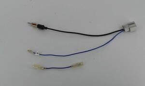 日産・三菱車/20Ｐコネクタ－に市販のオ－デイオ取り付け時に標準JASOのアンテナコネクターに変換コネクタ－・