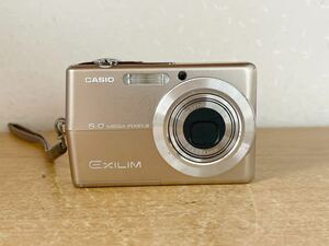 【ジャンク】CASIO カシオ EXILIM エクシリム EX-Z600コンパクト デジタル カメラ 6.0 MEGA PIXELS 動作未確認　現状渡し　本体のみ