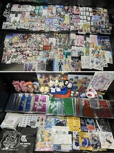 アニメ/キャラクター/雑貨/グッズ/缶バッジ/大量/まとめ売り/呪術廻戦/Free/東京リベンジャーズ/うたプリ 等/8kg以上/未使用 中古品 MIX