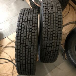 再生タイヤ 750R16 LT 14PR 未使用品　2本セット:12000円