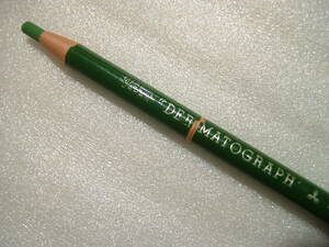 三菱鉛筆　ダーマトグラフ7600　グリーン1本　油性色鉛筆　17cm