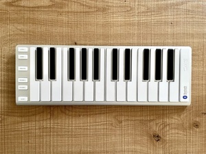 CME Xkey Air 25　MIDIキーボード