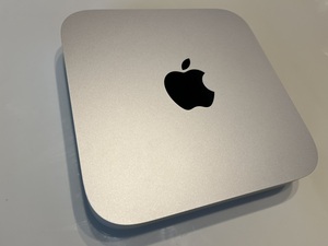 Apple Mac mini, M1チップ搭載, 8GBメモリ, 256GB SSD