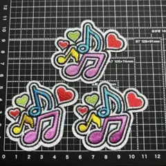音符とハート　刺繍ワッペン　アップリケ　音楽　カラフル