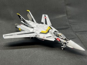 ハセガワ 1/72 VF-1S 　完成品