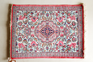 ■ペルシャ絨毯 Prevell クム産　手織り シルク 55×75cm■