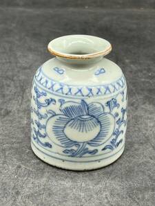 r6050625 中国美術 青華 中国古玩 時代物 染付 小壷 花瓶 唐物 陶磁器 