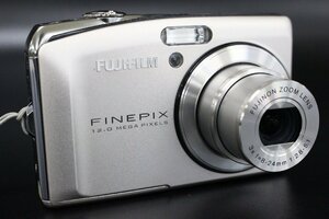 【行董】FUJIFILM 富士フイルム FinePix F50fd デジカメ コンパクトデジタルカメラ 充電器 通電確認 現状品 AC223ABC62