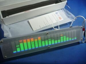 LEDスペクトラムアナライザ/DSPなし版完成品　LEDスペアナ　自作オーディオ組み込みや車載に　も、