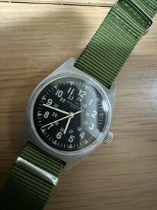 軍用時計　手巻き式　IWC アンティーク　スモセコ　腕時計　メンズ　機械式　アメリカ軍　ベトナム戦争　ミリタリーウォッチ　士官支給品