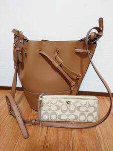 コーチ　COACH　avv アーベーベー　ショルダーバッグ　財布　セット　お得　二点