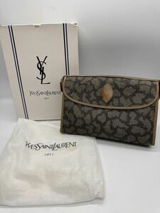 ★ Yves Saint Laurent / イヴサンローラン クラッチバッグ セカンドバッグ ジラフ柄 YSL 箱付き ブランド 中古品 ジャンク出品 0409HA