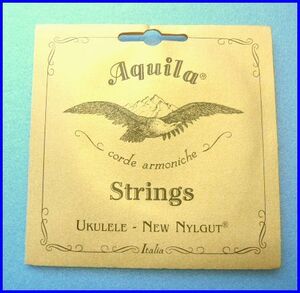 Aquila New Nylgut Stringアクィーラソプラノウクレレ弦　１セット新品！