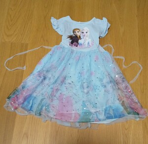 ディズニー エルサ アナ雪 ドレス フォーマル ラプンツェル 子供服 女の子１３０cm～１４０cm 水色 中 フリル 星 キラキラ 光る12800円ラメ