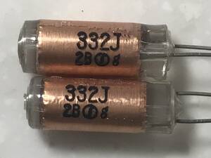 銅箔スチロールコンデンサ 332J2B 3300pF 未使用 2個1セット