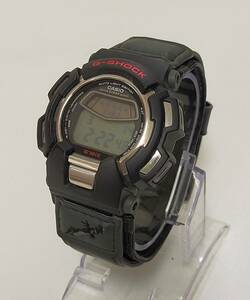 カシオ G-SHOCK GM-100 G