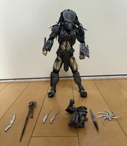 ネカ　チョッパー　プレデター　neca avp