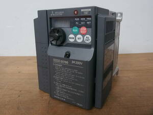 ★【1W0417-1@】 MITSUBISHI 三菱電機 インバーター FR-D720-2.2K-60⑨ 動作保証