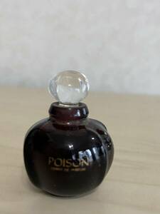 Dior ディオール/POISON ESPRIT DE PARFUM プワゾン エスプリ ド パルファン　ml記載なし5ml程度　パルファム　ミニ香水　残量8.5から9割