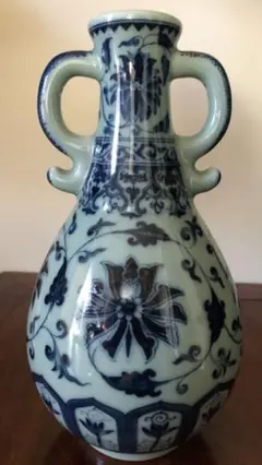 中華陶瓷 稀少双耳花瓶 台北早期任克重监製 年代品 美術品  古董品  收藏品