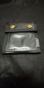 ポーター (POTER TOKYO)(吉田カバン) 二つ折りエナメル財布 ！ナイロン(廃盤) 小銭入れあり、カード入れあり。正規店購入、やや使用感あり 