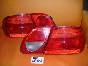ベンツ　W210・E320　セダン用　純正テール　　J34