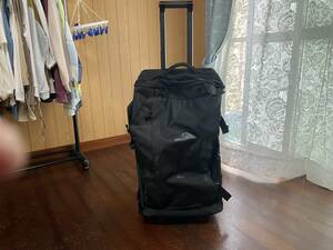 ノースフェース　キャリーバッグ　70L 新品　未使用！