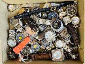 ☆1000円スタート☆　メーカー色々　ジャンク品　大量セット　B　まとめて　腕時計