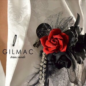 ◆k1705-2 GILMAC 薔薇 バラ ローズ フェザー 黒レースリボン コサージュ メンズ(レッド赤ブラック) 2way 結婚式 パーティー ブローチ 紳士