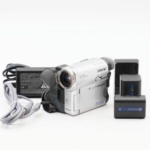 【極上品】SONY ソニー DCR-TRV33 ハンディカム #596