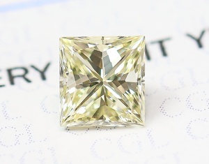 【１００円～】VS1！0.525ｃｔ 天然ダイヤ VERY LIGHT YELLOW（ナチュラルカラー）SQカット