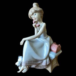 ★リヤドロ LLADRO フィギュリン 大事な電話 5466 少女 犬 陶器 置物 インテリア 