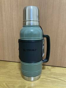 スタンレー STANLEY レガシー The Quadvac Thermal Bottle サーマルボトル　1.5QT 1.4L グリーン　新品未使用