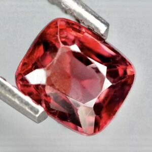 非加熱 天然レッドスピネル 0.77 Ct カラット