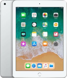 Apple iPad 第6世代 32GB Wi-Fiモデル シルバー MR7G23/A ケース付き iPadOS 17