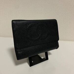 美品　CHANEL シャネル ココマーク キャビアスキン 三つ折り財布　折り財布　ブラック 金金具