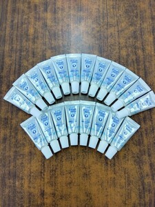 ライオン　ブリリアントモアw　ナチュラルペパーミント　20g x 20本　歯科専売品