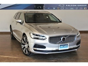 V90 リチャージ プラグイン ハイブリッド T8 AWD インスクリプション 4WD 20インチ　パノラマルーフ　新車保証付