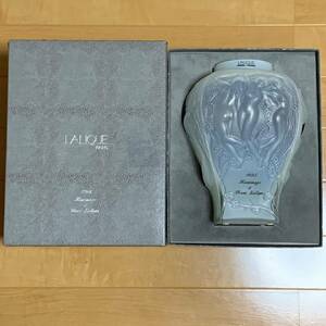 未使用 LALIQUE オマージュ 1995年 ルネラリック 没後50周年 オパールセントガラス 花瓶 フラワーベース 箱入り インテリア 送料無料