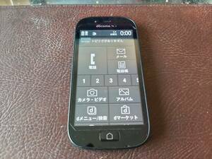 F-06F らくらくスマートフォン3 ブラック