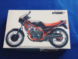 【新品　絶版】 HONDA VT250F FUJIMI 1/12 プラモデル ネイキッドモーターサイクル フジミ ホンダ 承認 プラモ NAKED MOTOR CYCLE SERIES